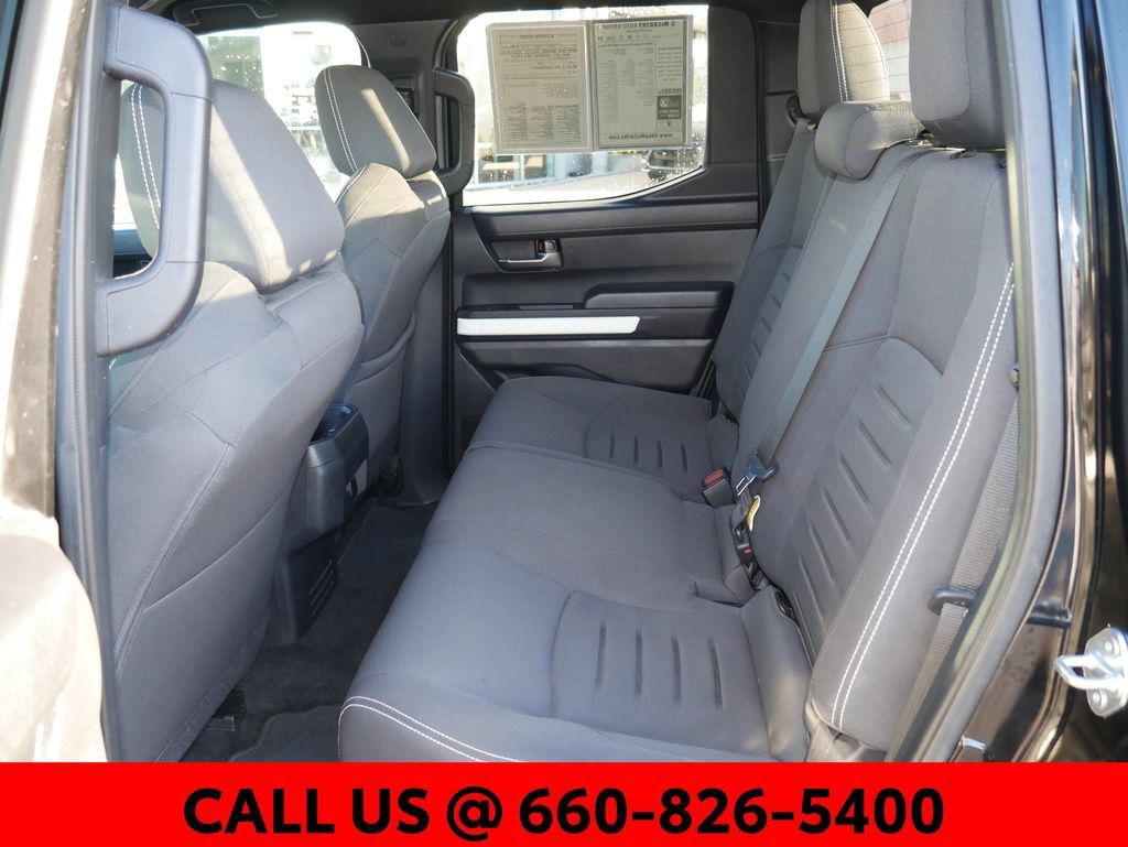 Used 2024 Toyota Tacoma TRD Off-Road AWD/4WD image 27
