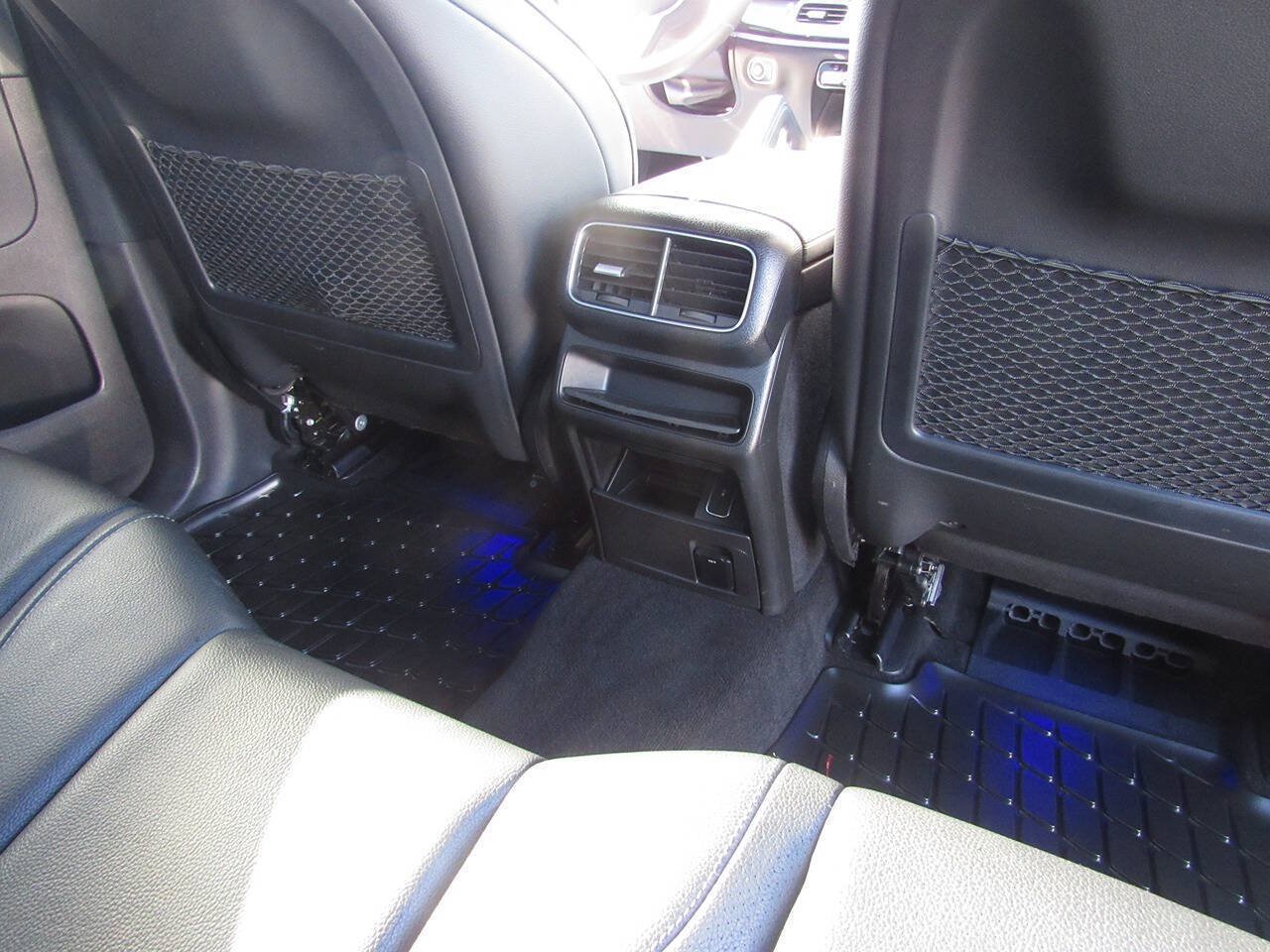 Used 2020 Mercedes-Benz GLE 350 4MATIC image 24
