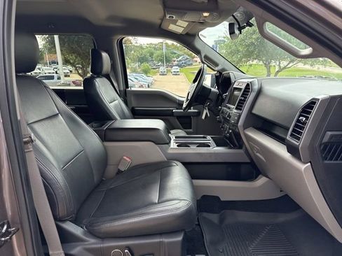 Used 2018 Ford F150 XLT w/ Equipment Group 302A Luxury AWD/4WD image 11