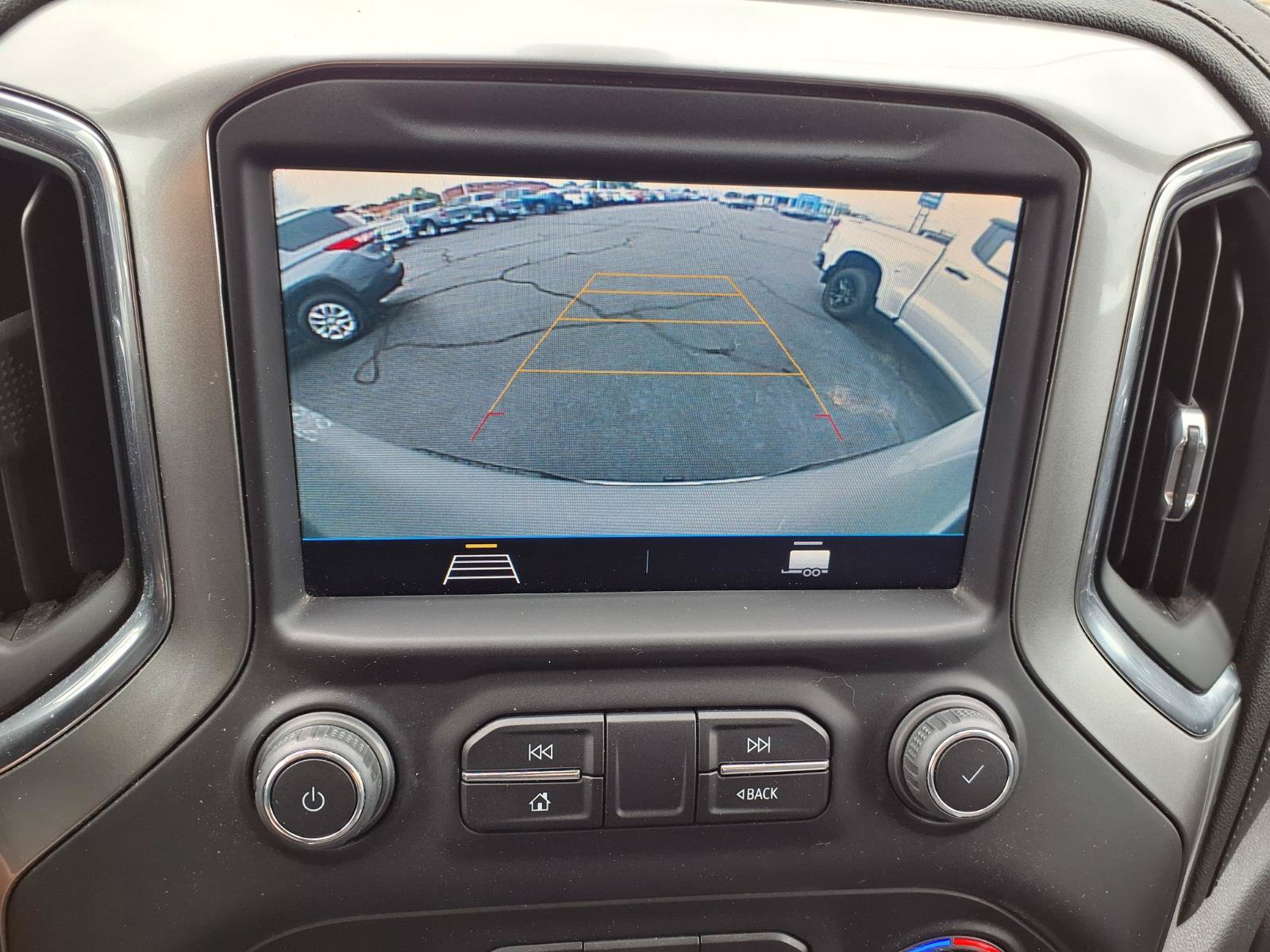 Used 2021 Chevrolet Silverado 1500 RST AWD/4WD image 7