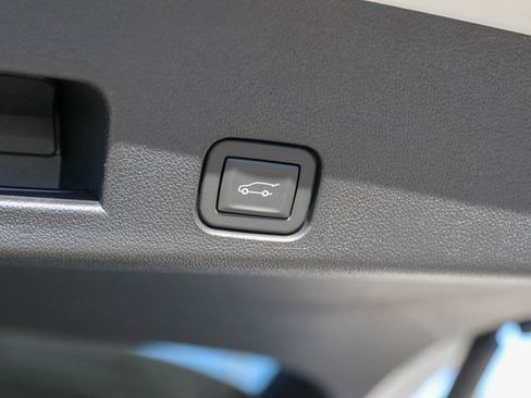 New 2026 GMC Acadia Elevation w/ Elevation Premium Package image 8