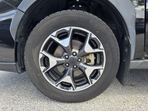 Used 2018 Subaru Crosstrek 2.0i Premium image 30