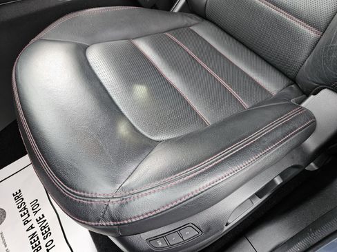 Used 2024 MAZDA CX-5 Carbon Edition image 8