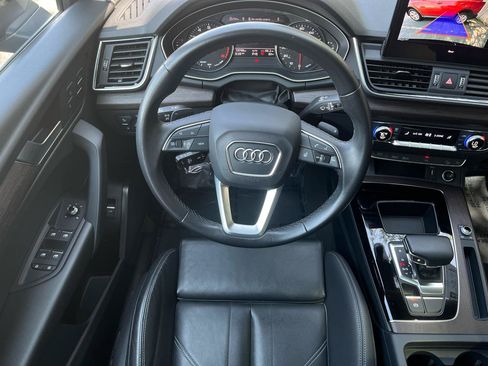 Used 2024 Audi Q5 2.0T Premium w/ Convenience Package AWD/4WD image 6