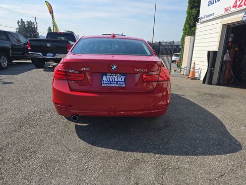 Used 2014 BMW 320i xDrive Sedan AWD/4WD image 5