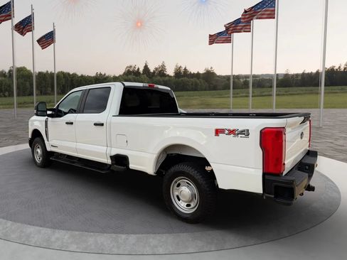 Used 2023 Ford F250 XL w/ XL Driver Assist Package AWD/4WD image 12