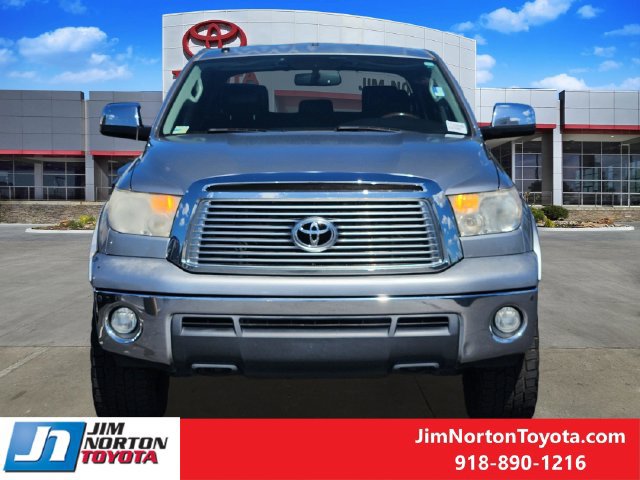 Used 2011 Toyota Tundra Limited w/ Platinum Pkg AWD/4WD image 2