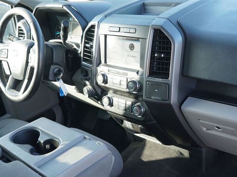 Used 2019 Ford F150 XLT w/ Equipment Group 301A Mid RWD image 22