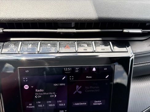 Used 2025 Jeep Grand Cherokee L Laredo RWD image 28