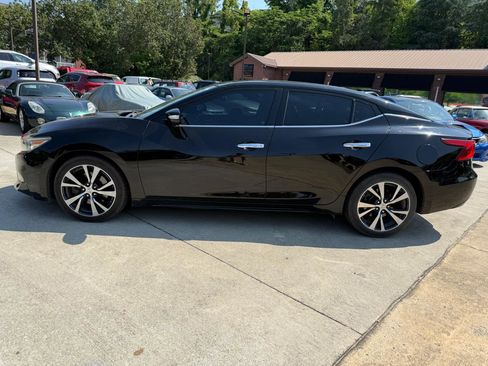 Used 2017 Nissan Maxima 3.5 SV FWD image 2
