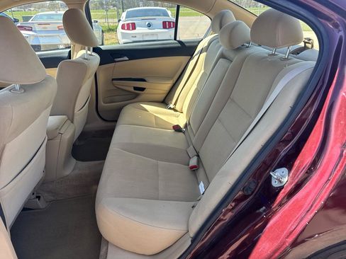 Used 2011 Honda Accord LX image 11