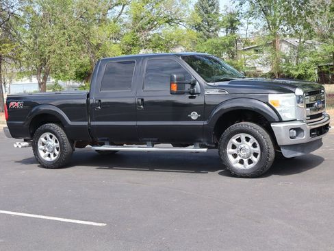 Used 2015 Ford F250 Lariat w/ Lariat Ultimate Package AWD/4WD image 2