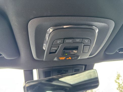 New 2025 Toyota Crown Signia w/ Advanced Technology Package image 22