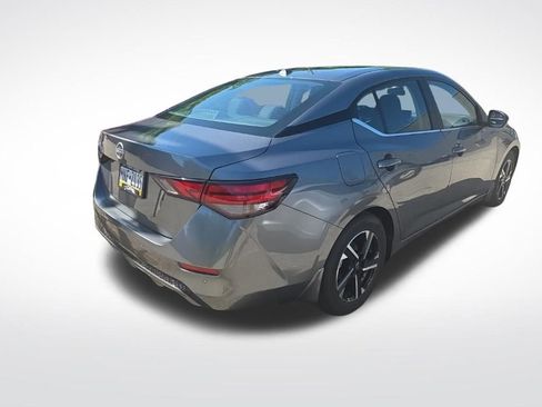 Used 2025 Nissan Sentra SV w/ Trunk Package FWD image 3