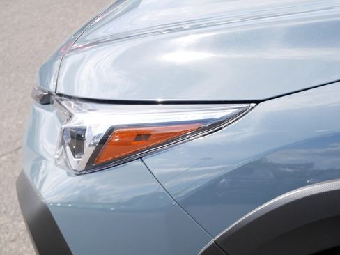 Used 2025 Subaru Crosstrek 2.0i Premium AWD/4WD image 16