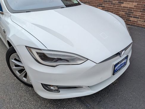 Used 2017 Tesla Model S RWD image 31