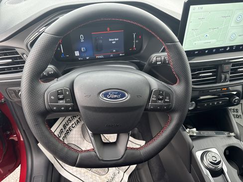 New 2026 Ford Escape ST-Line w/ Tech Pack #1 image 18