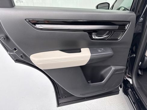Used 2025 Honda CR-V EX-L image 16