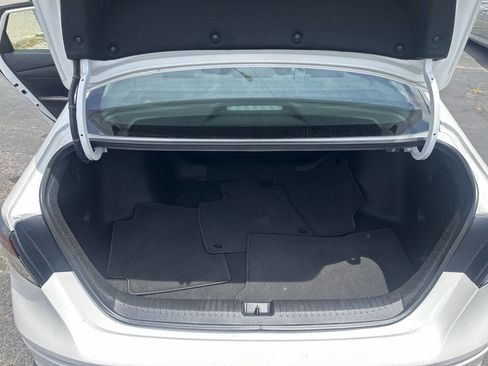 Used 2023 Honda Accord LX image 15
