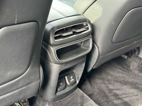 Used 2024 Genesis GV80 2.5T image 18