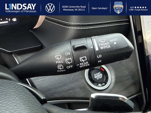 Used 2023 Jeep Grand Cherokee L Limited w/ Luxury Tech Group II image 20