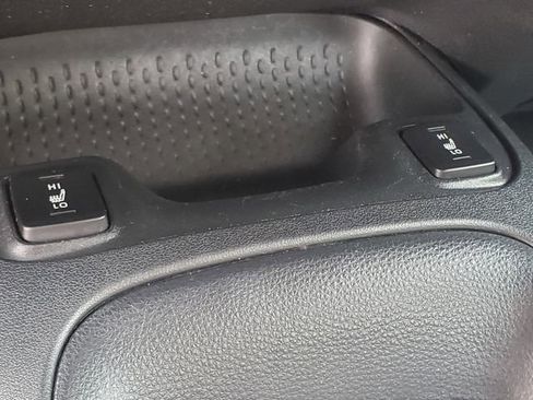 Used 2022 Toyota Corolla XSE FWD image 24