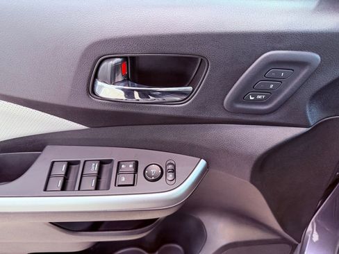 Used 2016 Honda CR-V Touring image 19