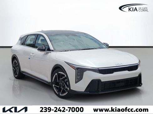 New 2026 Kia K4 GT-Line FWD image 1