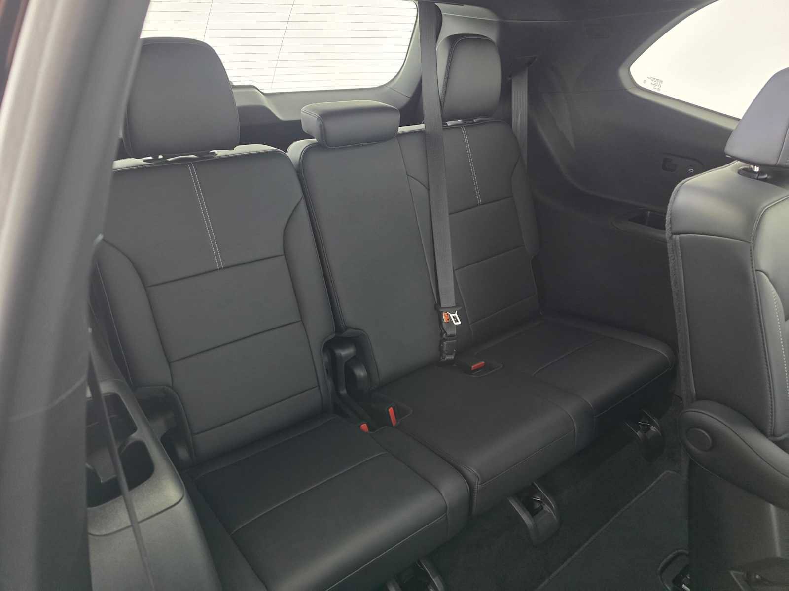 Used 2026 GMC Acadia Elevation w/ Super Cruise Package FWD image 13