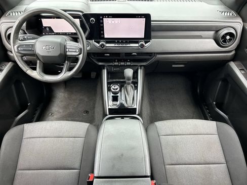 Used 2024 Chevrolet Colorado Trail Boss w/ Technology Package AWD/4WD image 20
