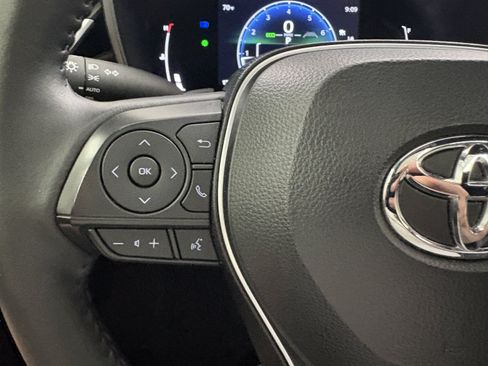 Used 2024 Toyota Corolla XSE FWD image 28