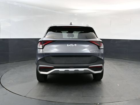 Used 2023 Kia Sportage EX AWD/4WD image 4