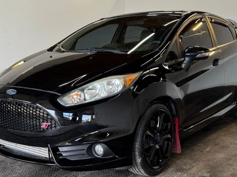 Used 2016 Ford Fiesta ST image 4