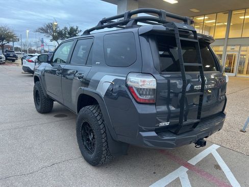 Used 2024 Toyota 4Runner SR5 image 6