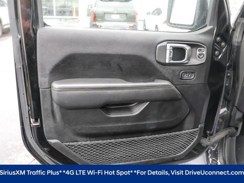 Used 2021 Jeep Wrangler Unlimited Sahara AWD/4WD image 28