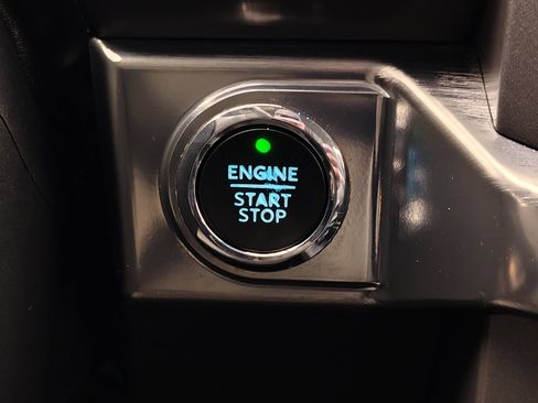 Used 2021 Ford F150 Lariat image 49