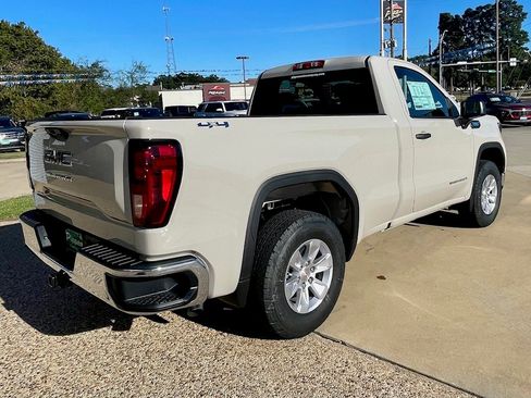 New 2026 GMC Sierra 1500 Pro image 8