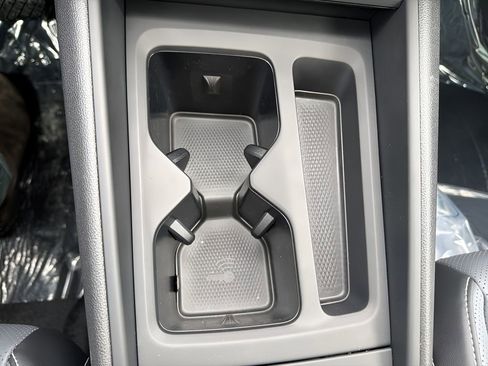 New 2026 Volkswagen Tiguan SE AWD/4WD image 19