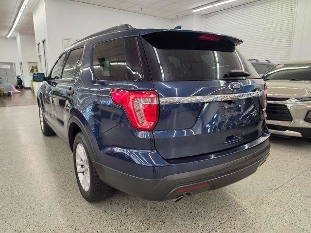 Used 2017 Ford Explorer FWD image 7