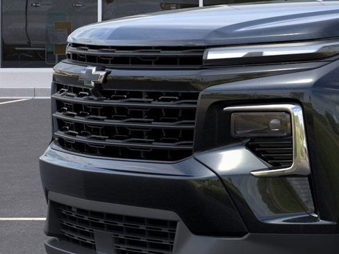 New 2026 Chevrolet Traverse LT w/ Midnight/Sport Edition image 13