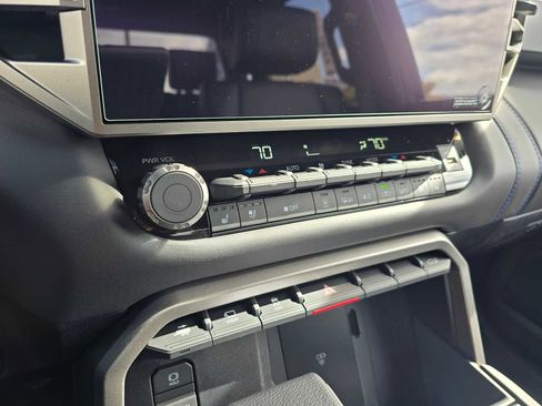New 2026 Toyota Tundra Platinum AWD/4WD image 28