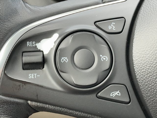 Used 2021 Buick Enclave Essence FWD image 33