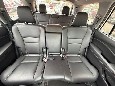 Used 2021 Honda Pilot Special Edition image 17