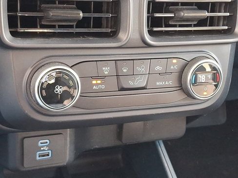 Certified 2022 Ford Maverick XL w/ Equipment Group 100A Standard image 13