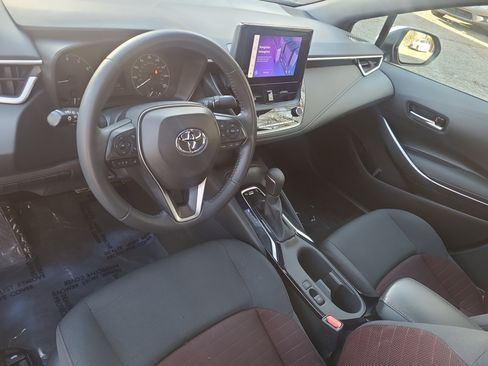 Used 2023 Toyota Corolla SE image 16