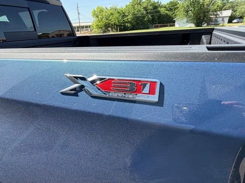 New 2026 GMC Sierra 1500 Elevation w/ Elevation Premium Package AWD/4WD image 9