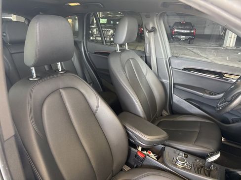 Used 2020 BMW X1 xDrive28i image 12