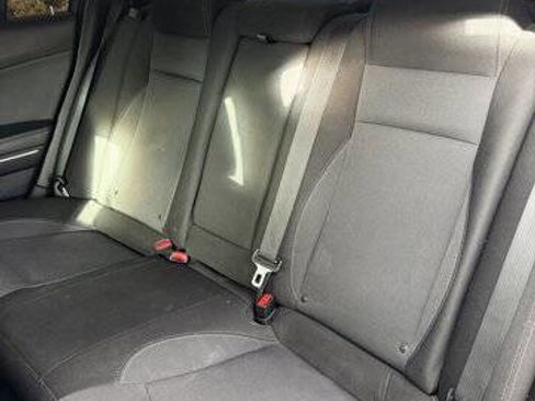 Used 2018 Dodge Charger SXT image 21