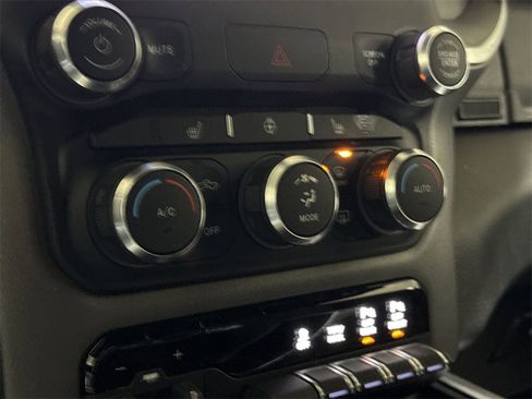Used 2022 RAM 1500 Big Horn image 15