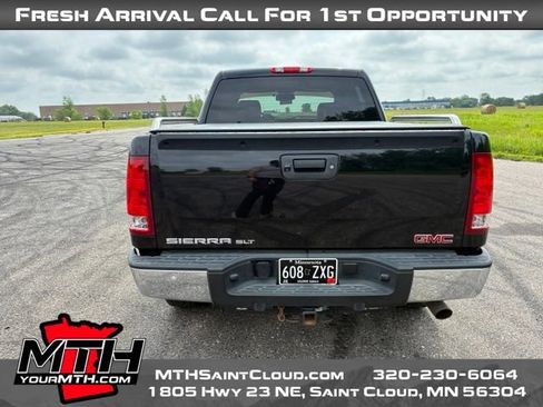 Used 2012 GMC Sierra 1500 SLT w/ SLT Convenience Package AWD/4WD image 7